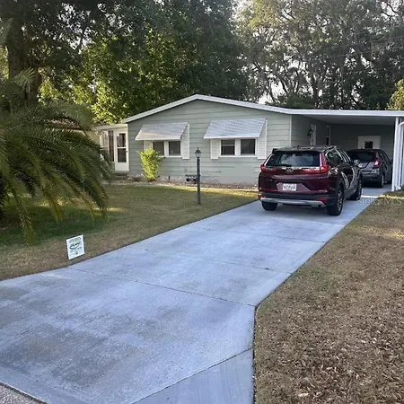 Villa House No Carpeting